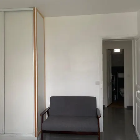 Ensemble D'Appartements A La Courneuve - Bien Desservis Et Disponibles Separement Exterior foto