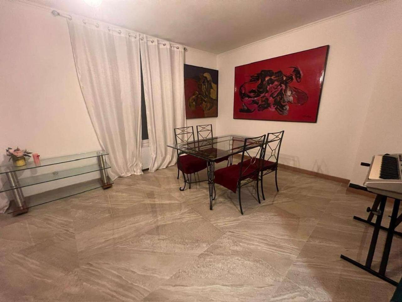 Apartment Ensemble D'appartements A - Bien Desservis Et Disponibles Separement